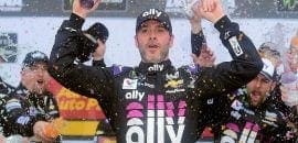 Jimmie Johnson diz que está feliz no seu primeiro fim de semana ao volante da Indy