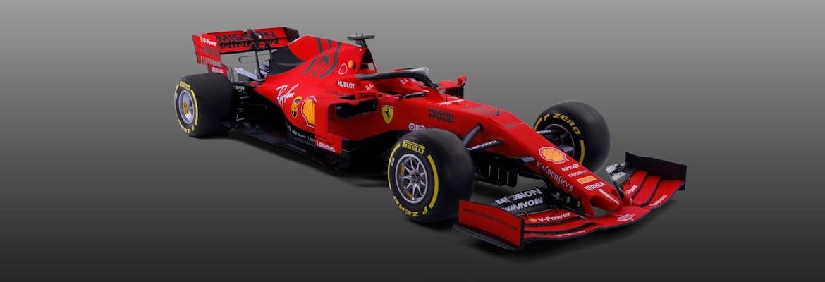Ferrari apresenta SF90 vermelho e preto fosco para a temporada 2019 da F1