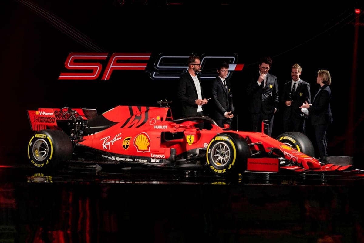 GALERIA: Vermelho e preto fosco, Ferrari apresenta carro para a F1 2019, o SF90 GALERIA: Vermelho e preto fosco, Ferrari apresenta carro para a F1 2019, o SF90