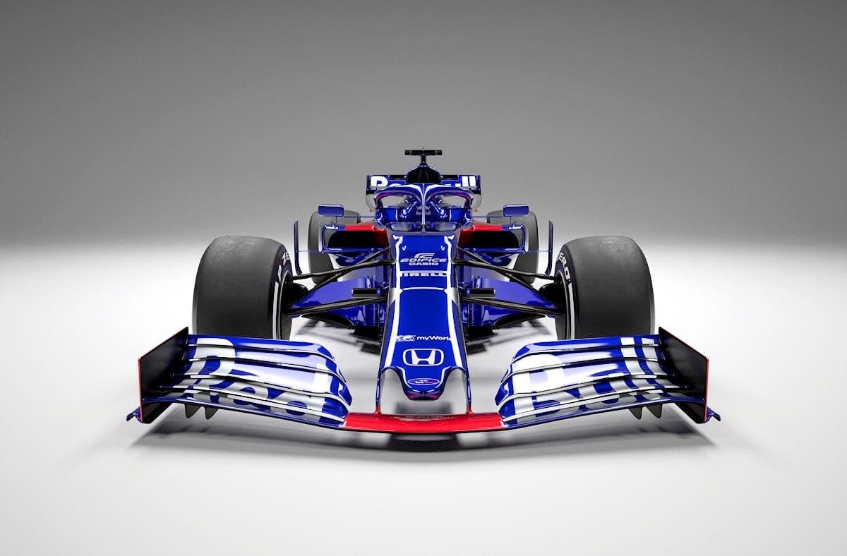 GALERIA: Imagens do novo STR14 da Toro Rosso GALERIA: Imagens do novo STR14 da Toro Rosso