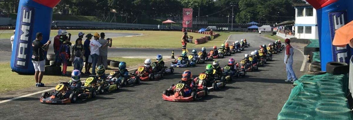 150 pilotos disputaram a abertura do Light 2019