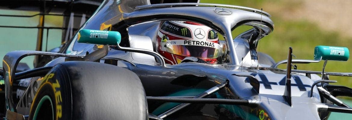 GP da Austrália: Lewis Hamilton lidera “apertado” o primeiro treino da temporada em Melbourne