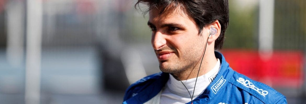 Motor da Ferrari “ainda um bom passo à frente” de outros motores, considera Sainz