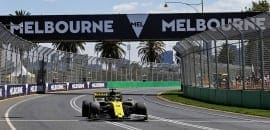 Foto: Ricciardo ganha banner especial em corrida caseira do GP da Austrália da F1