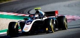 Pré-temporada da F2: De Vries lidera primeiro dia em Barcelona; Sérgio Sette em segundo