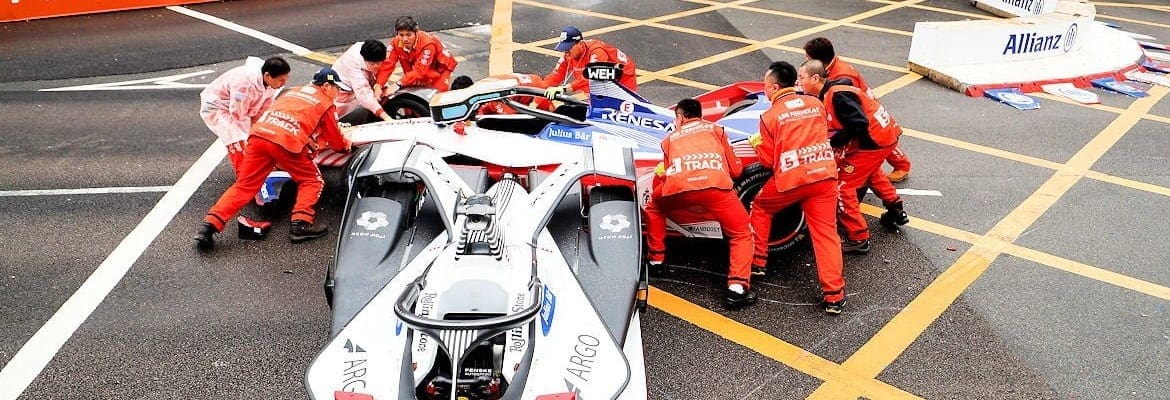 D’Ambrosio diz que Nasr deveria ter sido penalizado pelo incidente no ePrix de Hong Kong