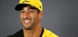 Ricciardo sente que Verstappen é mais rápido que Vettel durante uma volta
