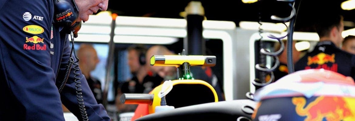 Red Bull afirma que não há mudanças de pilotos no meio da temporada
