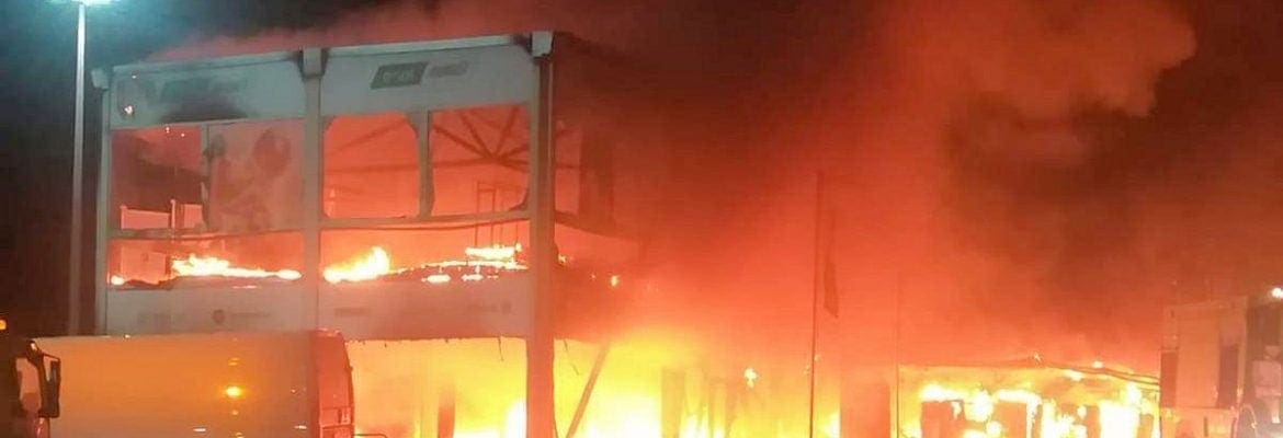 Grande incêndio destrói todo o equipamento da MotoE em Jerez