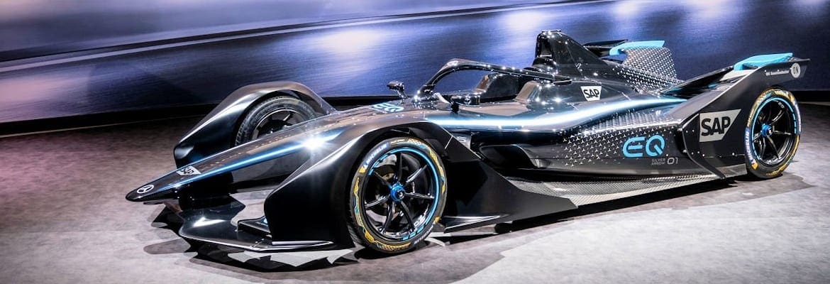 A contagem regressiva começou: Mercedes revela teaser do ‘EQ Silver Arrow 01’ para sua 1ª temporada na Fórmula E