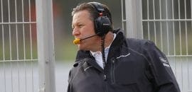 Brown diz que 2021 é o melhor momento para mudar para o motor Mercedes