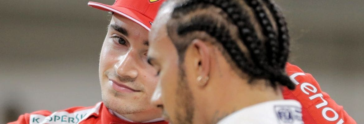 Hamilton alerta: se Ferrari tiver a mesma velocidade nas retas, vão “desaparecer” em Xangai