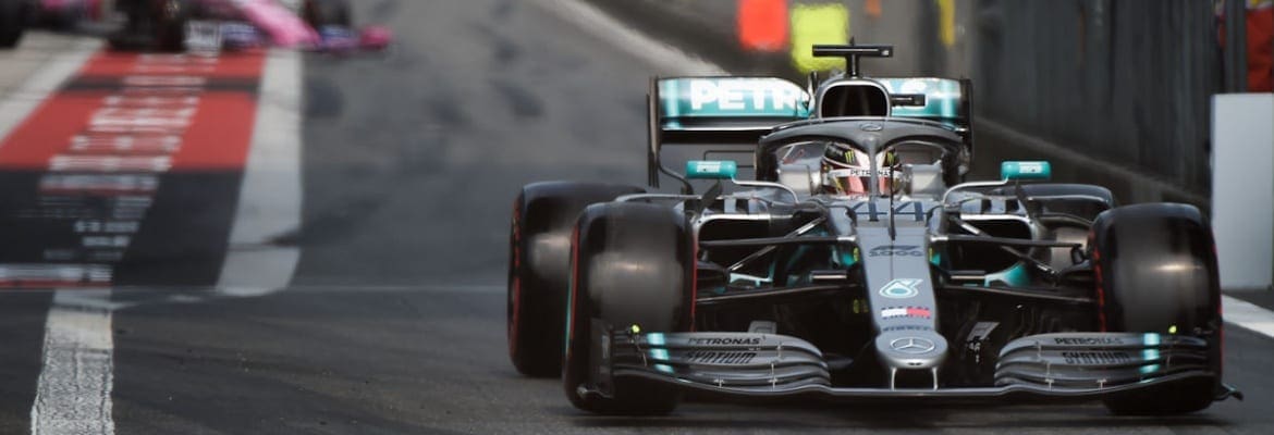Hamilton satisfeito com 2º lugar: “Bottas foi o destaque do final de semana”