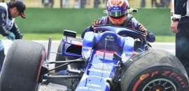 Albon vai largar dos boxes após a troca de chassi