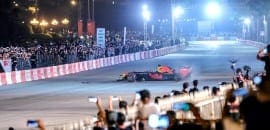 50.000 pessoas assistem ao show da Red Bull no Vietnã
