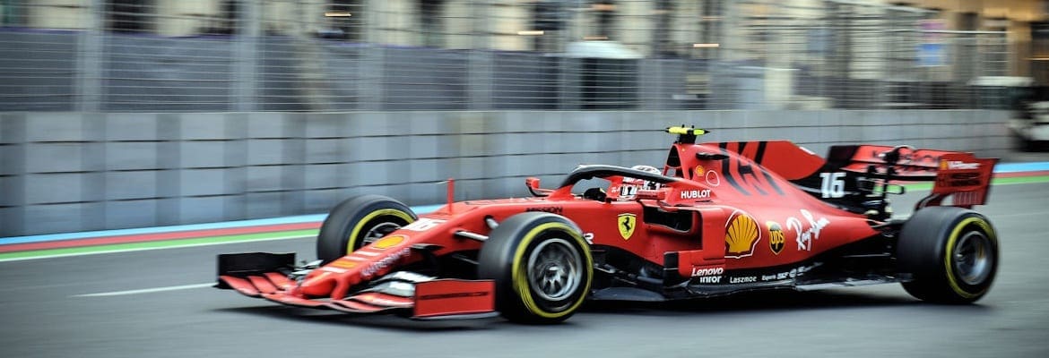 GP do Azerbaijão: Ferrari domina o TL2 com Leclerc à frente de Vettel