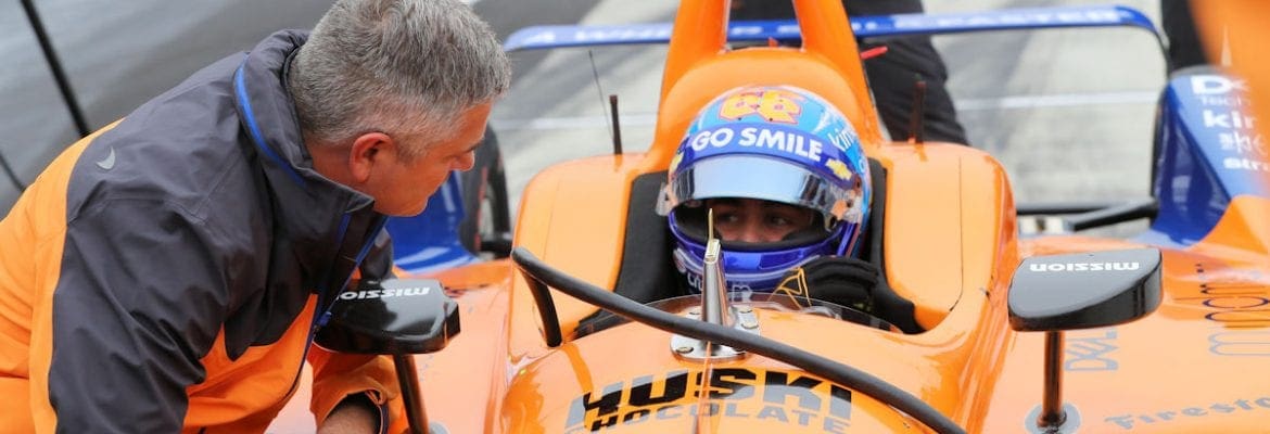 Alonso, Button e Johnson disputam vaga na McLaren