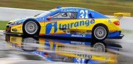 Com chuva no Velopark, Thiago Camilo faz a pole para a 500ª da Stock Car