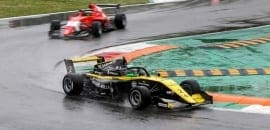 Com pista molhada, Caio Collet supera adversidades e marca primeiros pontos em Monza