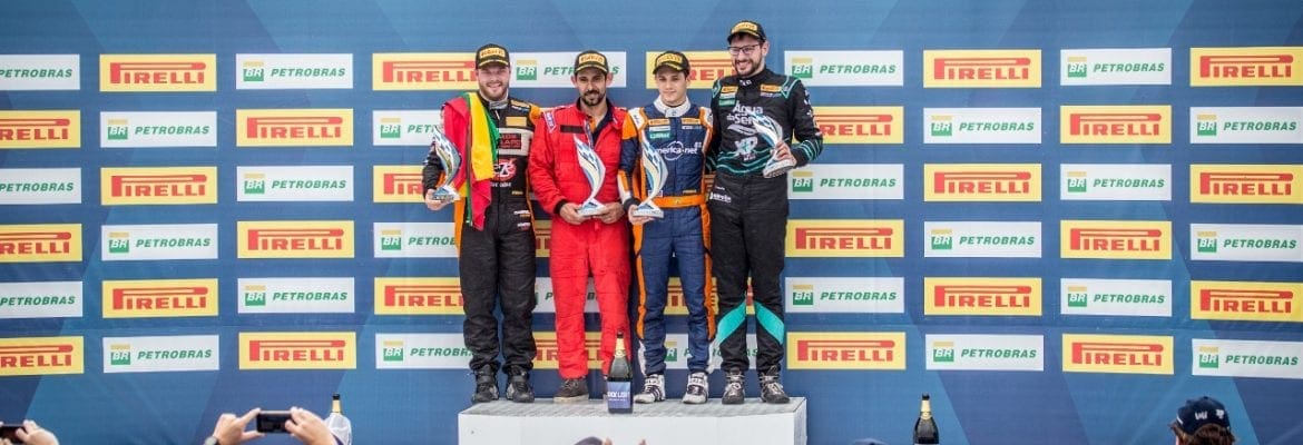 Guilherme Salas vence a corrida 1 debaixo de chuva no Velopark