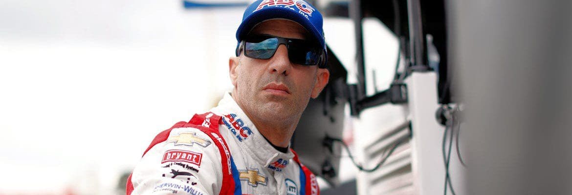 Tony Kanaan conta que a única razão para continuar na Indy é a torcida