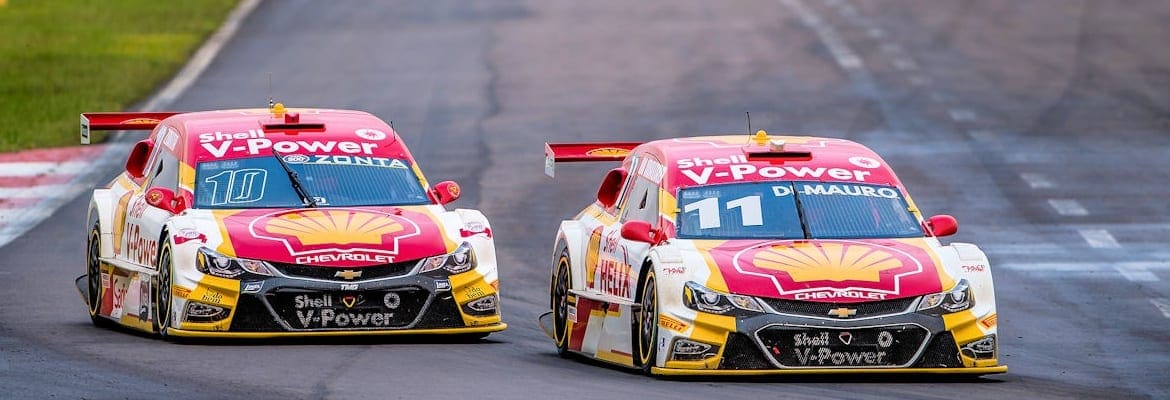 Em corrida tumultuada, Shell marca pontos com seus três pilotos no Velopark