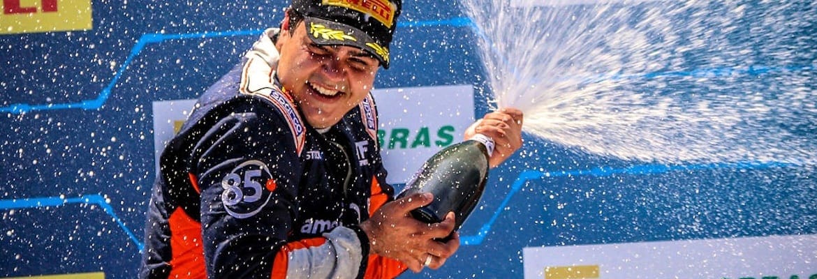 Piloto da Stock Light, Vinícius Margiota morre depois de forte acidente na Anhanguera