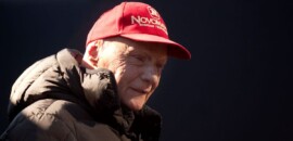 Filho de Niki Lauda vai homenagear o pai no Dakar