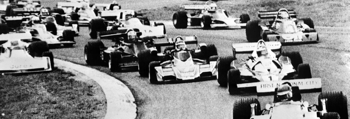 F1: Criador das sapatilhas anti-chamas falece na Itália aos 87 anos F1: Criador das sapatilhas anti-chamas falece na Itália aos 87 anos