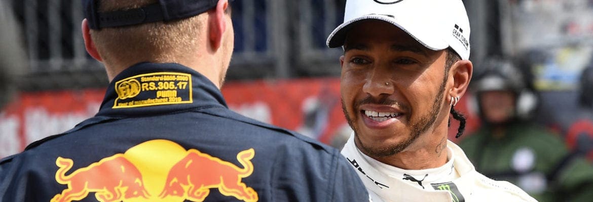 Hamilton não tem ressentimentos pela colisão com Verstappen