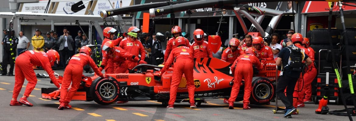 Ferrari encontra imigrantes ilegais em transporte para o GP da Inglaterra