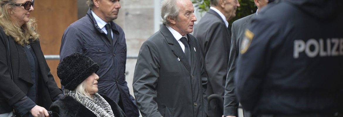 Uma temporada de F1 sem um GP britânico não deveria ser permitida, diz Stewart