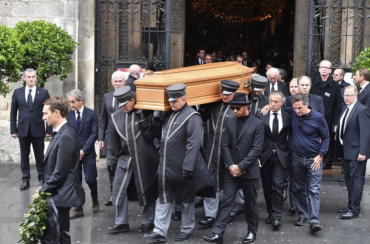 GALERIA: comunidade da F1 se despede de Niki Lauda na Catedral de Viena