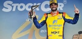Thiago Camilo faz a pole no Velo Città