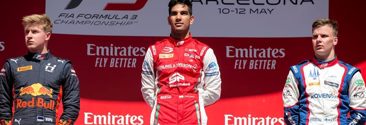 Jehan Daruvala domina corrida de sprint da FIA F3 em Barcelona