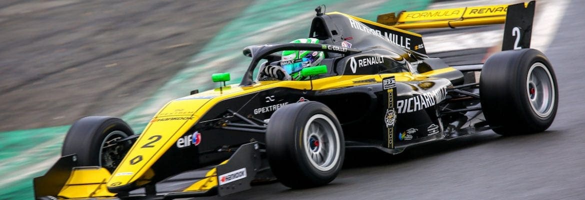 Caio Collet vence entre os estreantes no domingo e pontua nas 2 provas em Silverstone