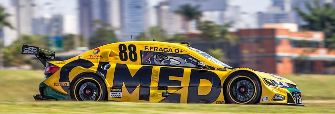Stock Car e o dilema: brigar pela vitória na 1ª corrida ou poupar pneus e pensar no campeonato?