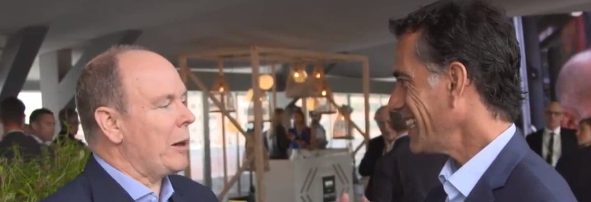 Vídeo: Entrevista com o Príncipe Albert II, do Principado de Mônaco