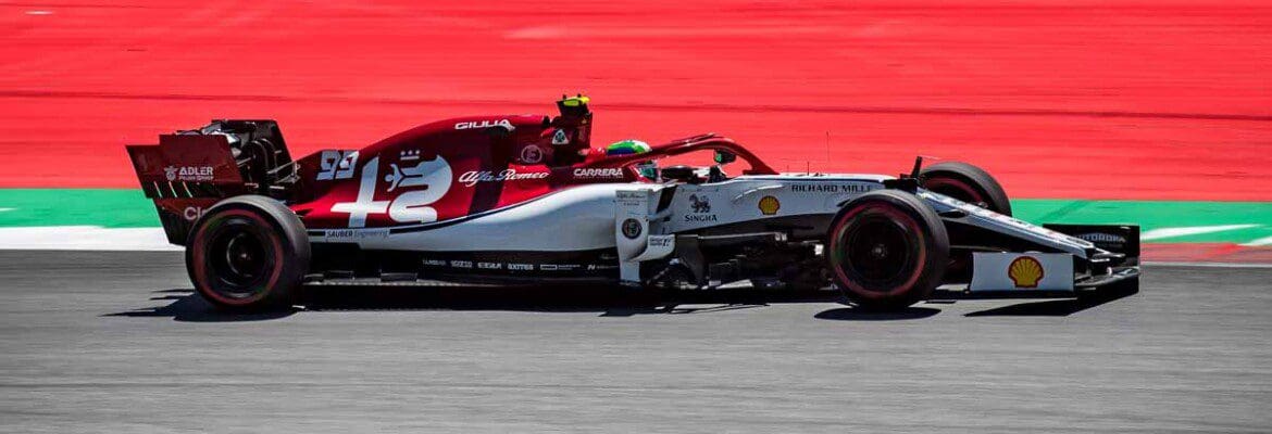 Giovinazzi diz que tirou “peso dos ombros” depois de marcar primeiro ponto na F1