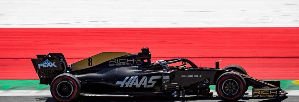 Grosjean lutando para entender onde está a aderência para a Haas