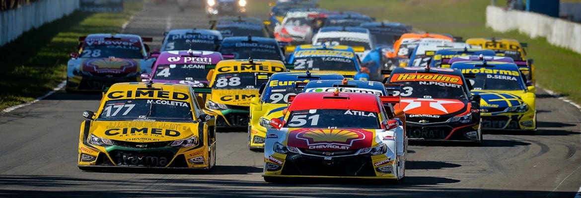 Com apenas 17 anos, Marcel Coletta é destaque na Stock Car com top 10 e primeira fila em Londrina