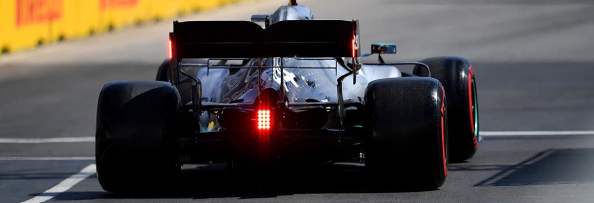 Mercedes bate recorde de todos os tempos da F1 com pole de Hamilton na França