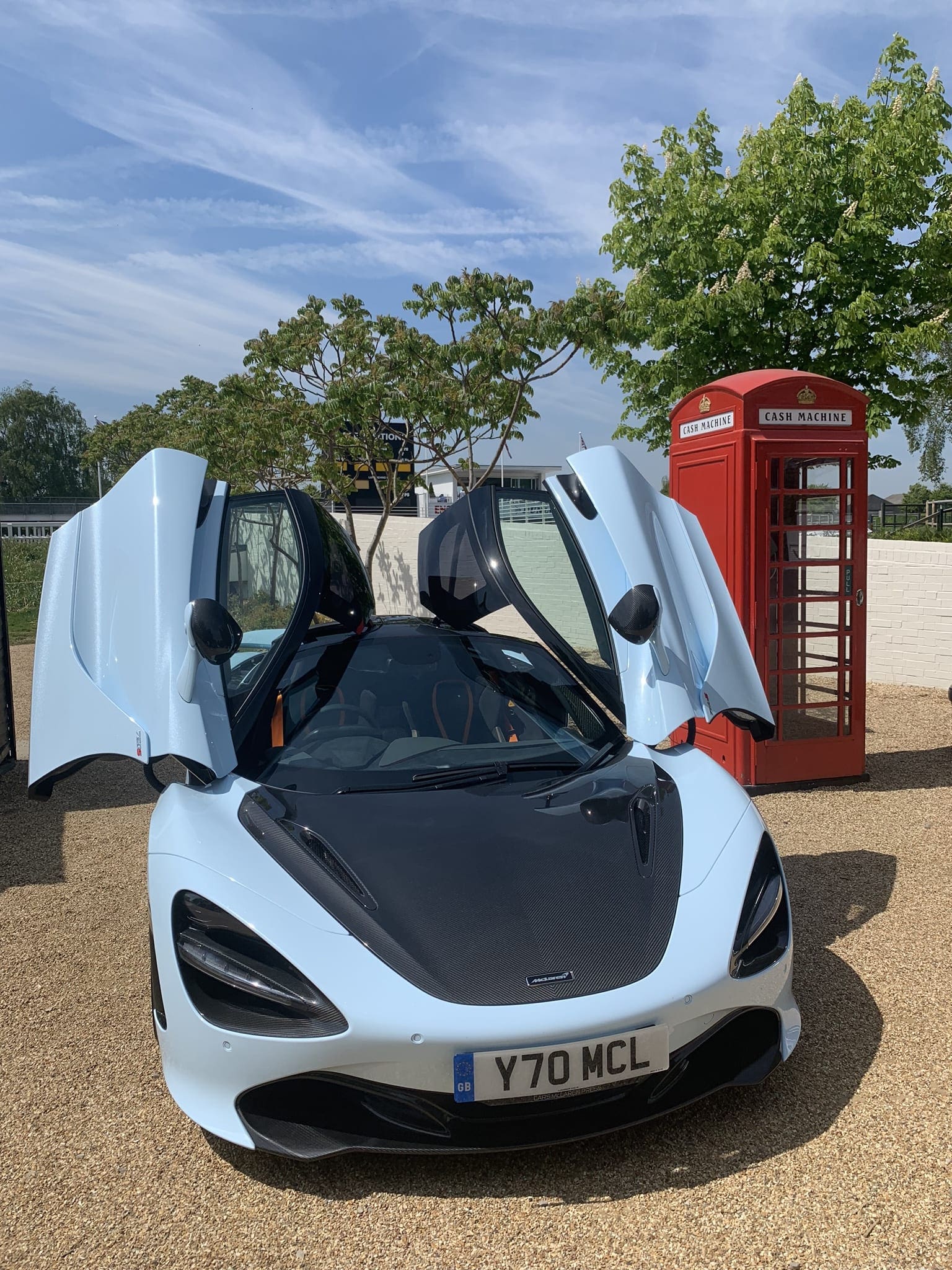 F1Mania.net visita sede da McLaren na Inglaterra e dirige o supercarro 720S McLaren