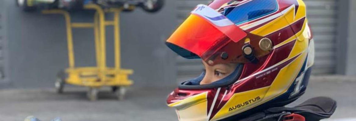 Lewis Hamilton inspira campeão do kart brasileiro de 8 anos até no capacete: Augustus Toniolo