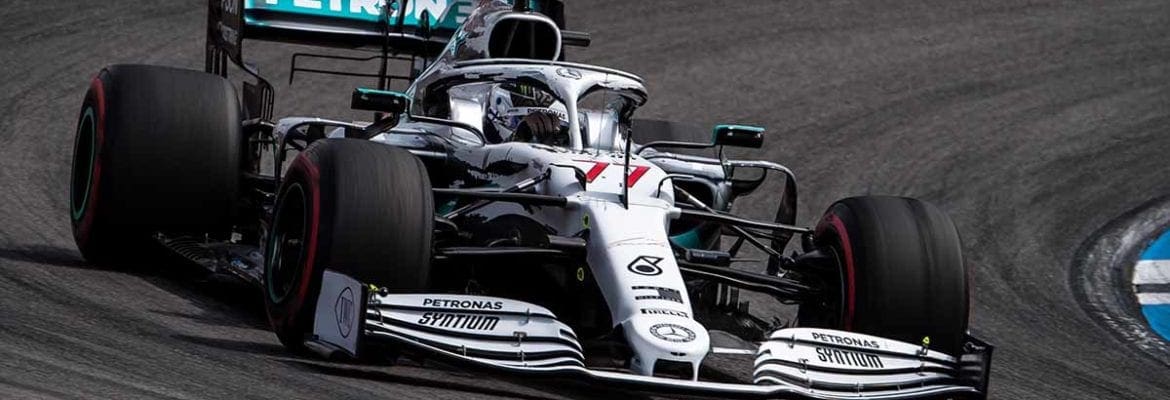 Bottas explica acidente: “Eu estava pressionando para passar Stroll”