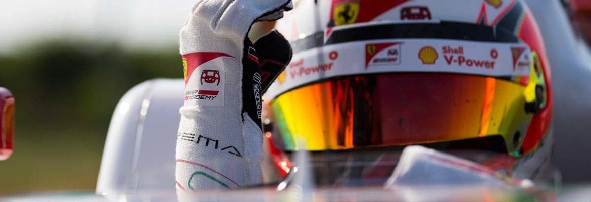 Gianluca Petecof disputa etapa de Nürburgring pelo Campeonato Alemão de Fórmula 4