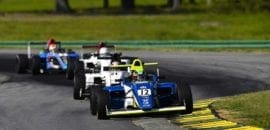 Kiko Porto consegue mais um pódio na F-4 norte-americana e segue na briga pelo título da temporada