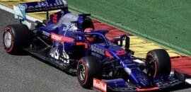 F1: Toro Rosso, que foi de Kvyat, vendida por alto preço
