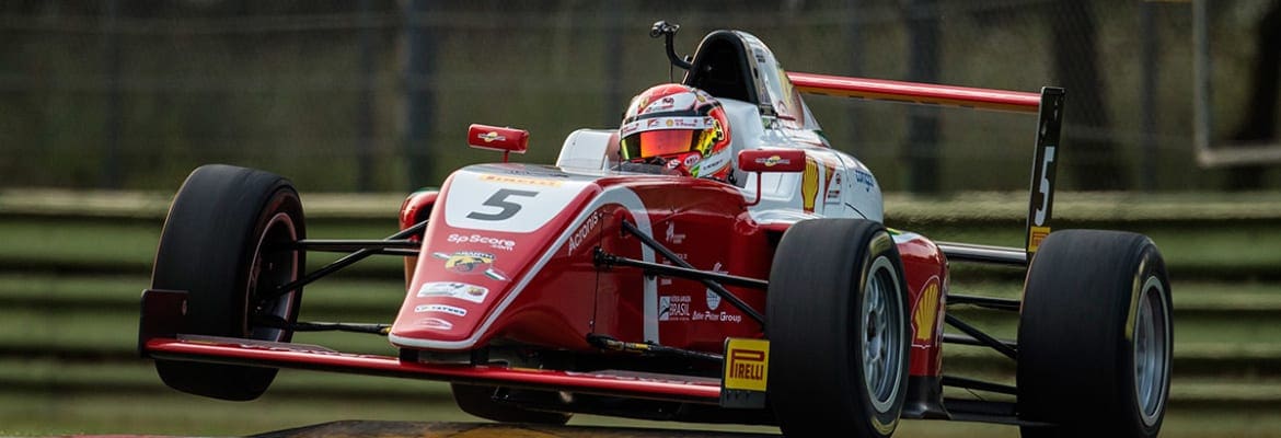 Gianluca Petecof encerra participação na temporada do Alemão de Fórmula 4 em quinto lugar na tabela