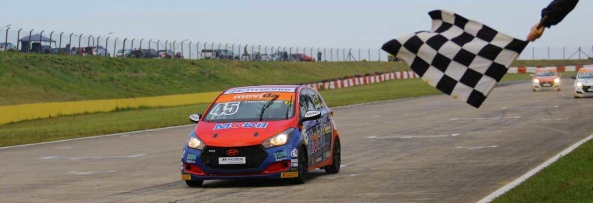 Vitor Genz vence etapa da Copa HB20 dominada pelos “donos da casa” em Santa Cruz do Sul